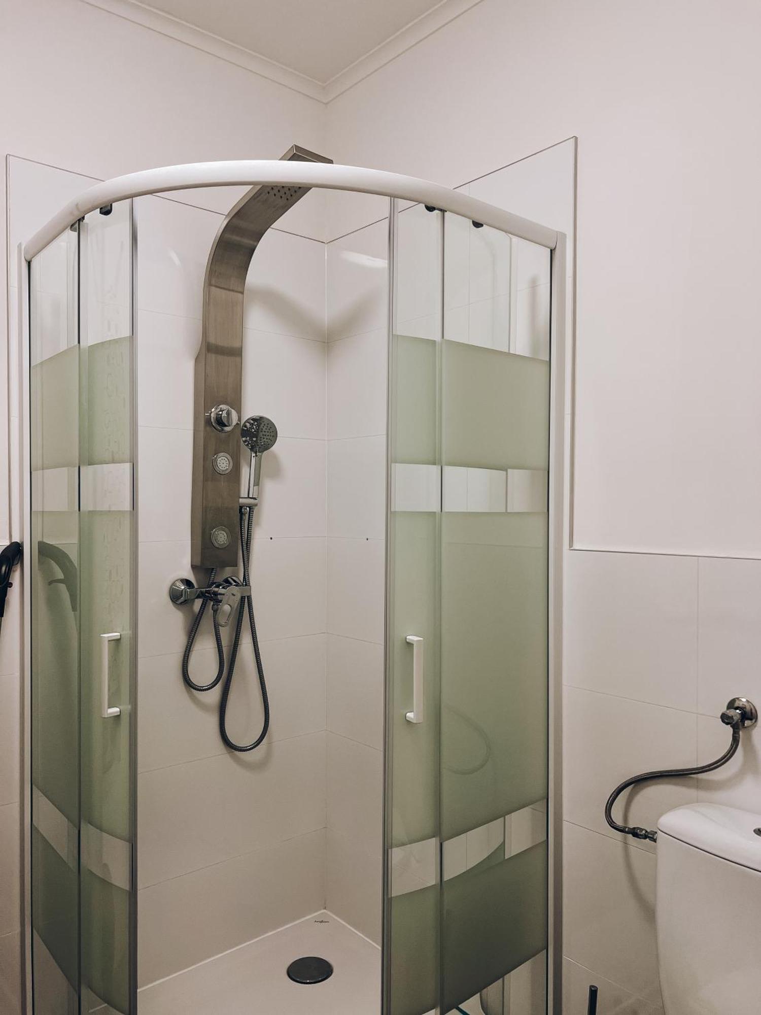Neuwertiges Apartment Mit Kostenlose Privatparkplatz Auch Fuer Transporter Geeignet R1 Freiberg am Neckar Buitenkant foto