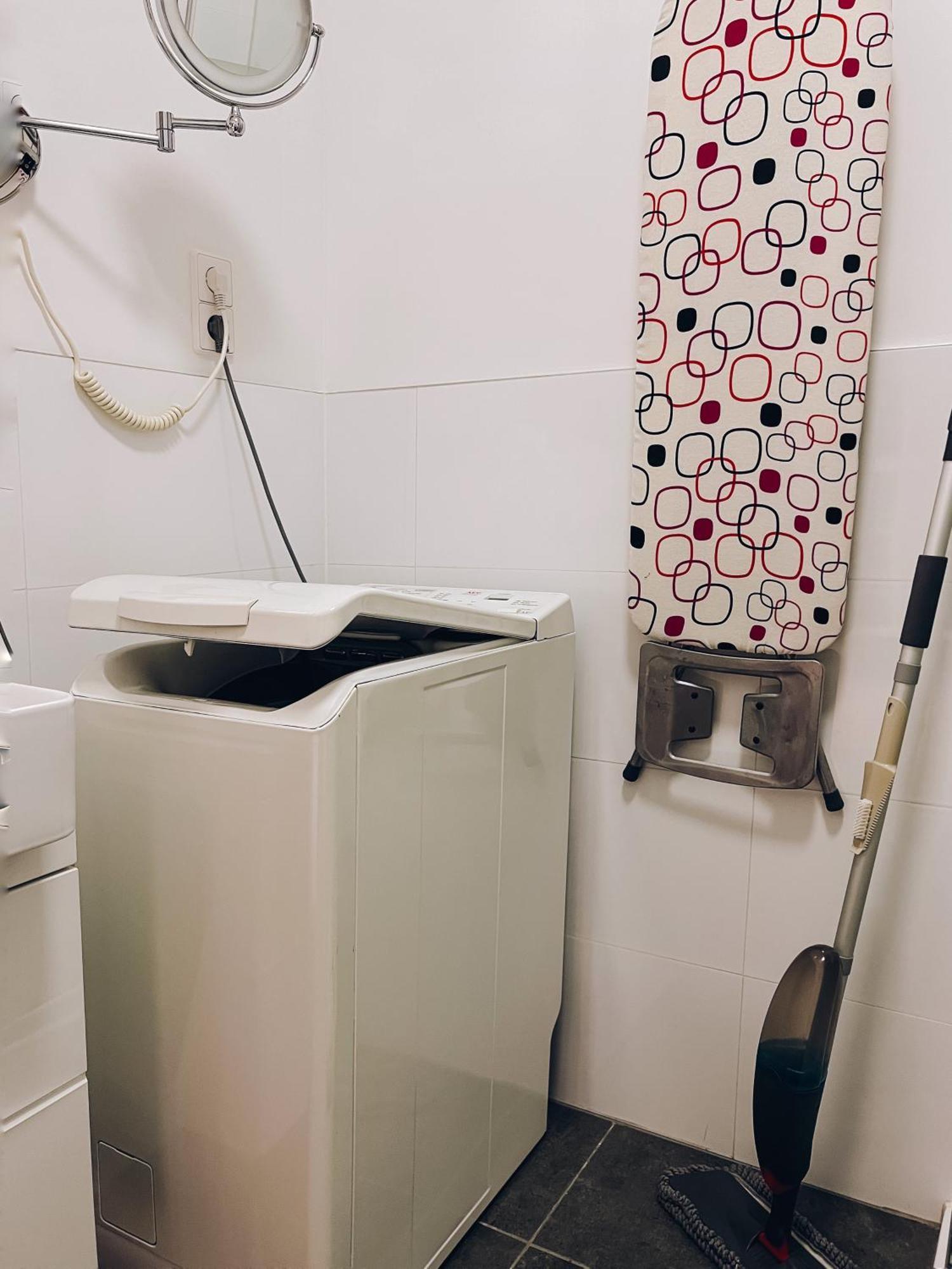 Neuwertiges Apartment Mit Kostenlose Privatparkplatz Auch Fuer Transporter Geeignet R1 Freiberg am Neckar Buitenkant foto